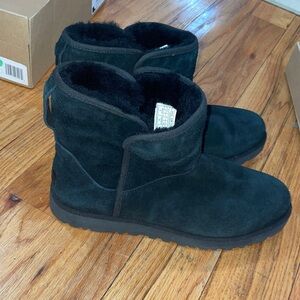 UGG Black Cory II Boots sz 9